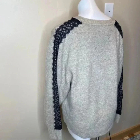 Zara Black Lace Trim Oversized V.neck sweater - Picture 8 of 13